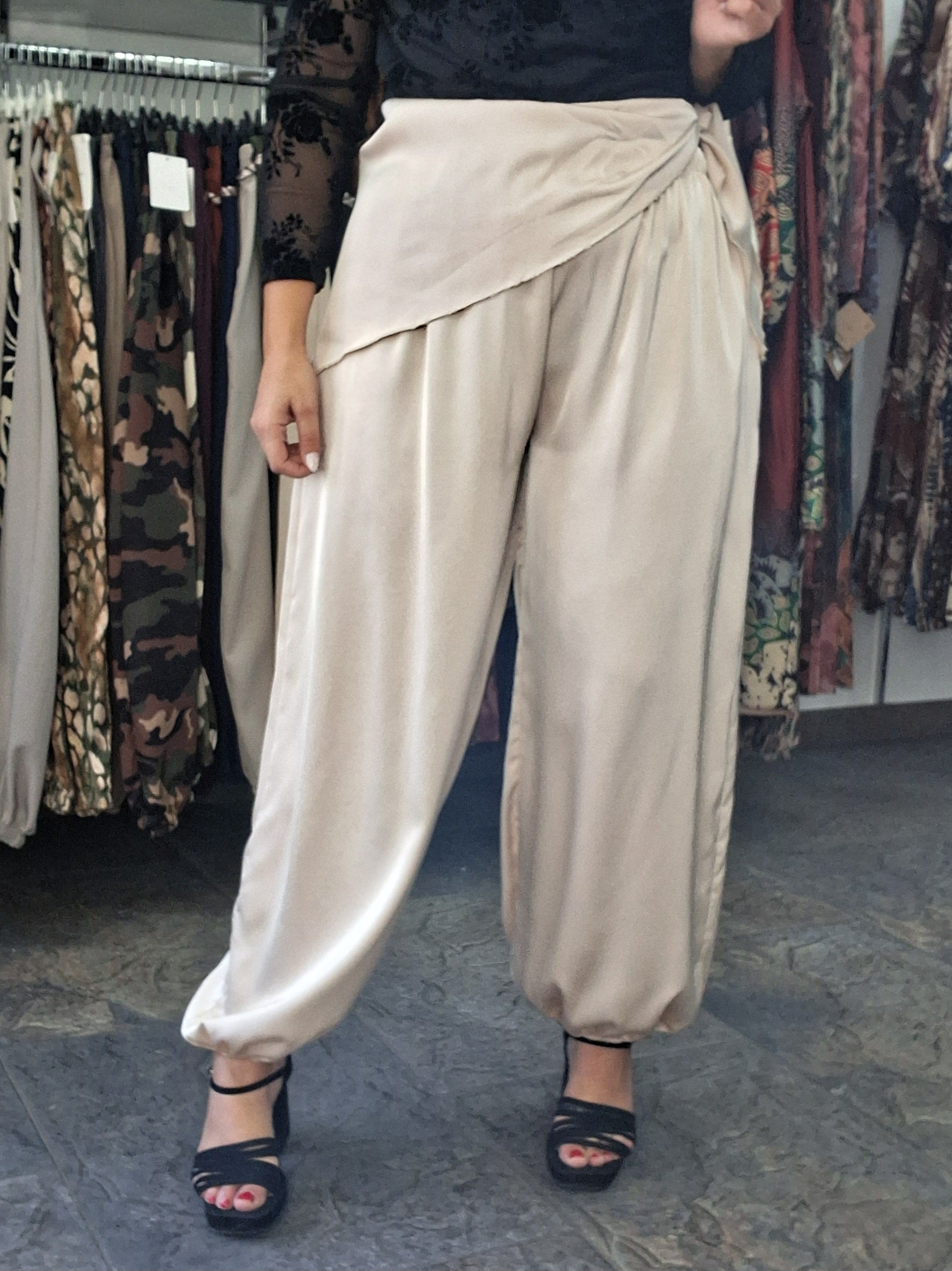Pantalón bombacho satinado